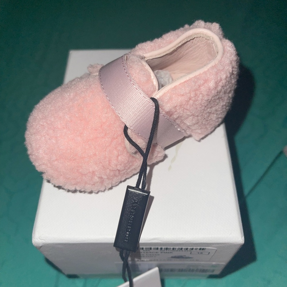 Authentic Burberry shoes for baby ice pink